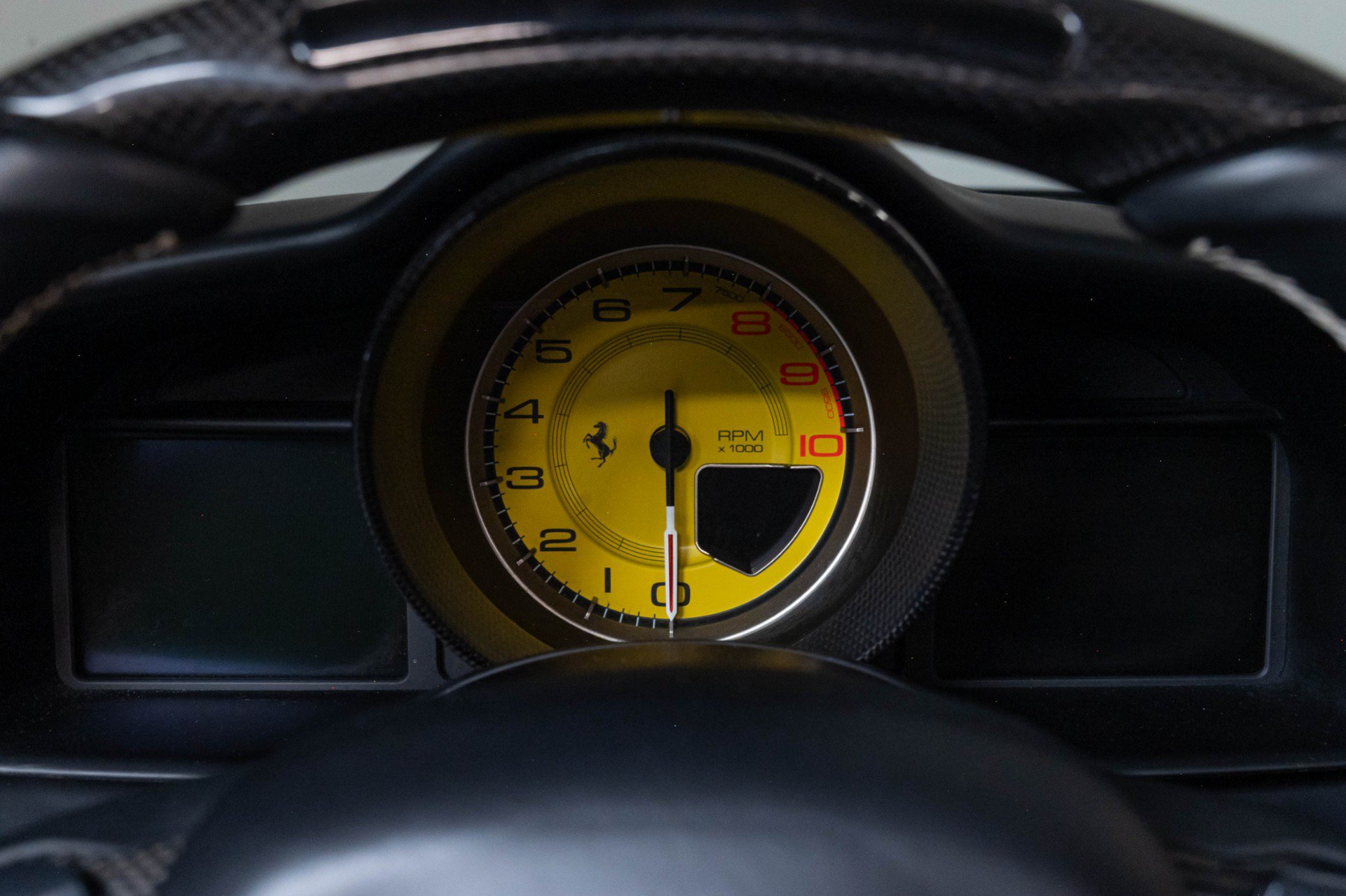 Used 2016 Ferrari 488 Spider RWD image 34