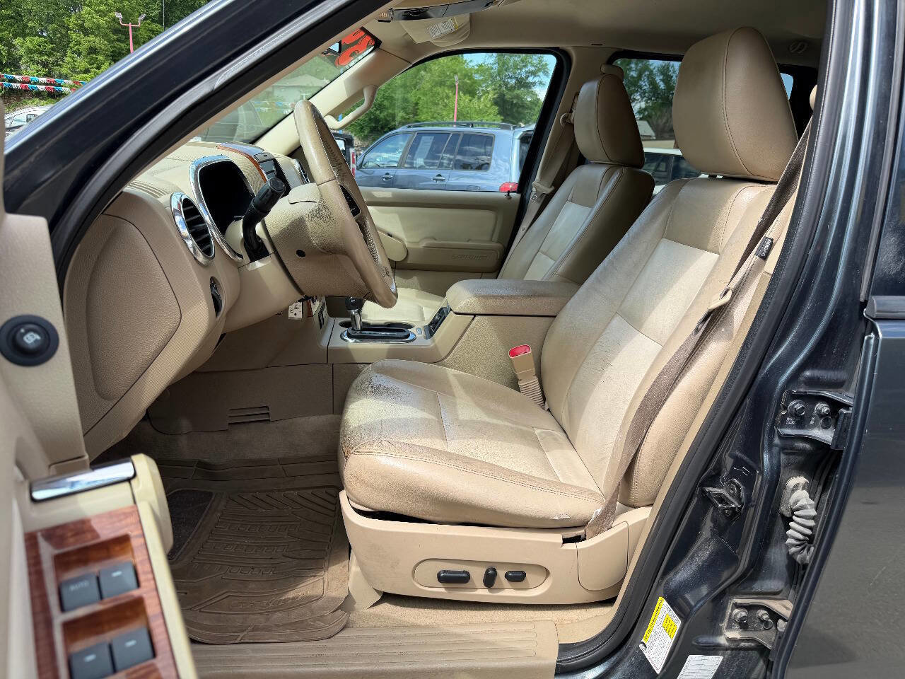 Used 2010 Ford Explorer Eddie Bauer AWD/4WD image 9