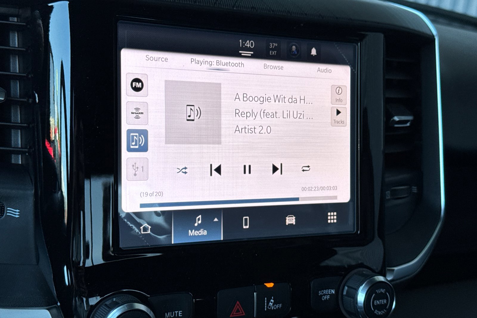 New 2026 RAM 1500 Express AWD/4WD image 16
