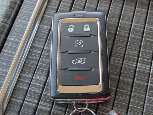 Used 2024 Jeep Wagoneer L Series II w/ Flexible Seating Group image 33