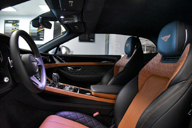 Used 2021 Bentley Continental GT Mulliner AWD/4WD image 23