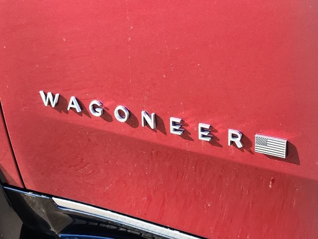 New 2023 Jeep Wagoneer Series III w/ Preferred Equipment Group AWD/4WD image 11