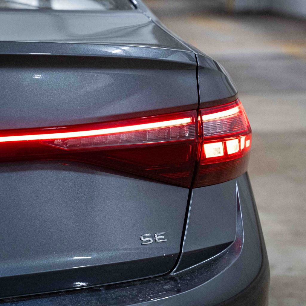 New 2026 Volkswagen Jetta SE FWD image 6