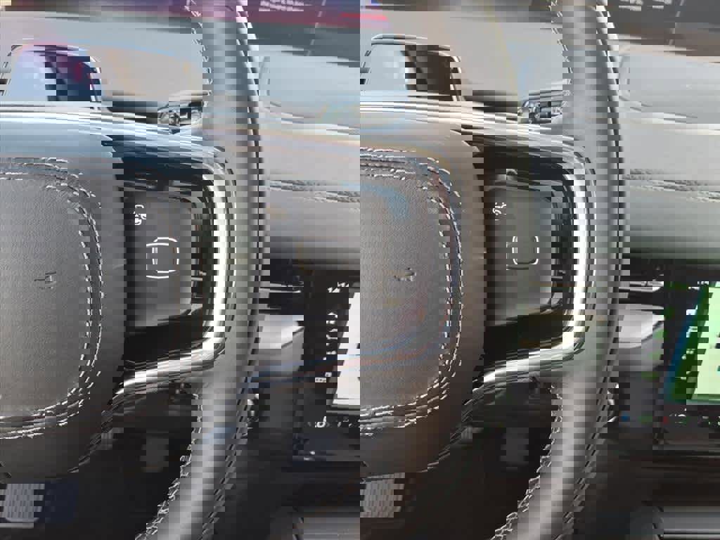 New 2025 Lincoln Navigator Reserve image 8