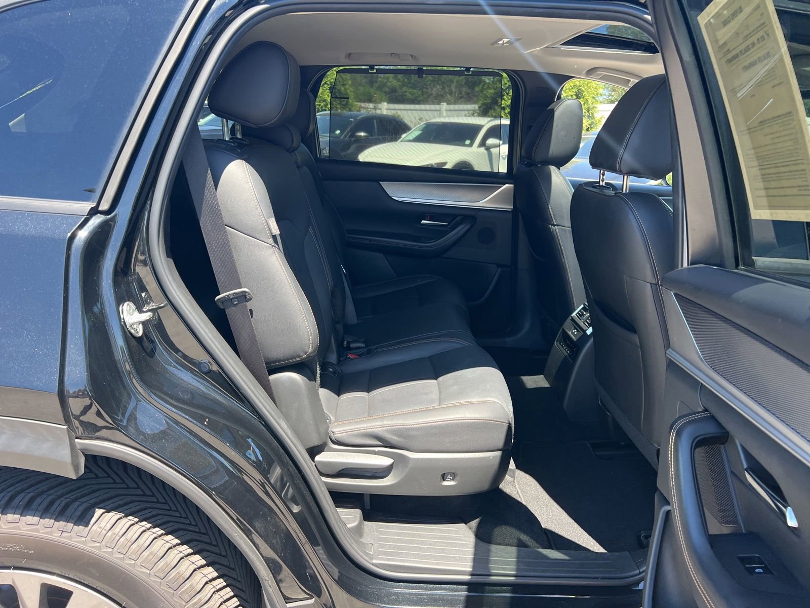 Certified 2025 MAZDA CX-90 3.3 Turbo w/ Preferred Package AWD/4WD image 33