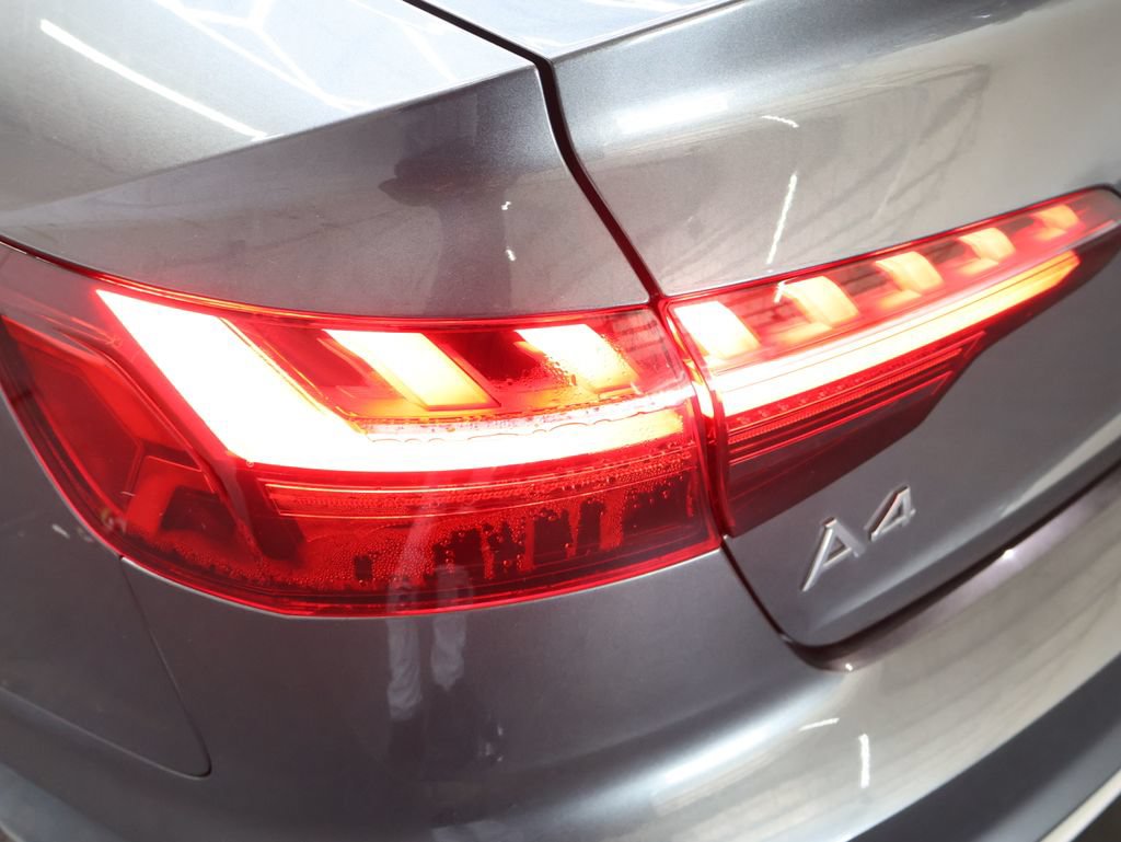 Used 2021 Audi A4 2.0T Premium Plus w/ Premium Plus Package AWD/4WD image 31