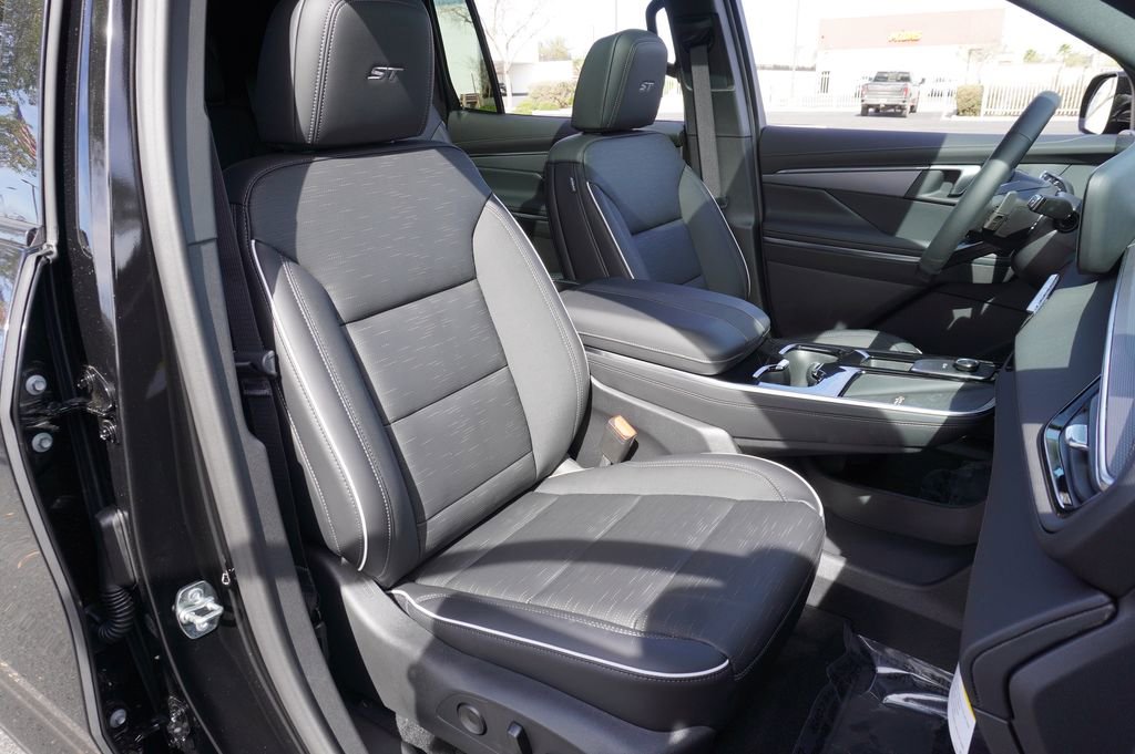 New 2026 Buick Enclave Sport Touring w/ Power Package image 13