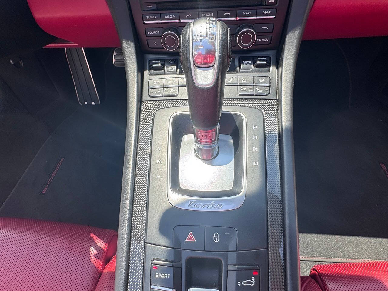 Used 2015 Porsche 911 Turbo S AWD/4WD image 61