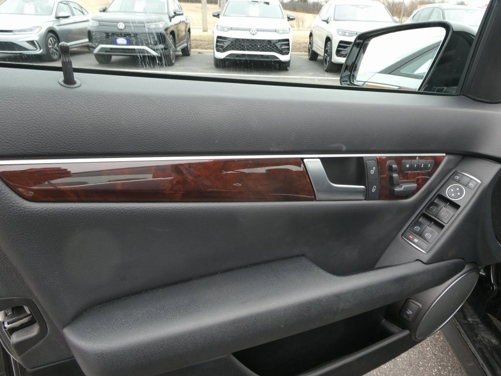 Used 2012 Mercedes-Benz C 300 4MATIC Sedan image 9
