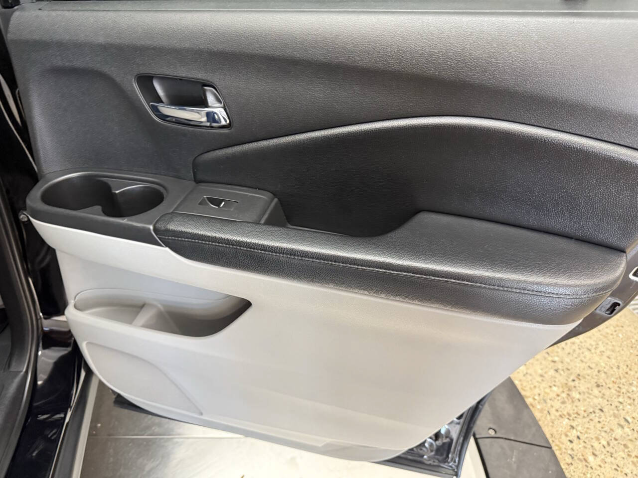 Used 2017 Honda Pilot LX image 23