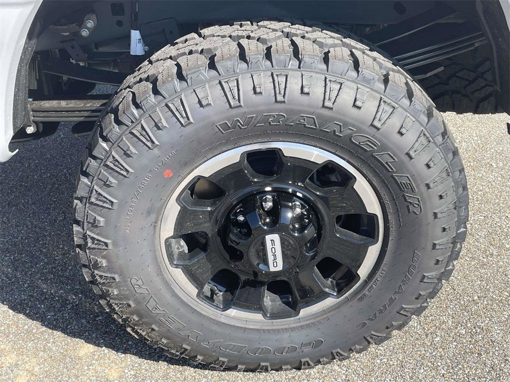 New 2026 Ford F250 Platinum image 9