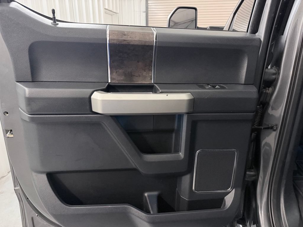 Used 2022 Ford F350 Lariat w/ Lariat Ultimate Package AWD/4WD image 39