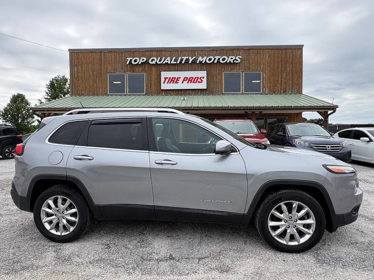 Used 2015 Jeep Cherokee Limited