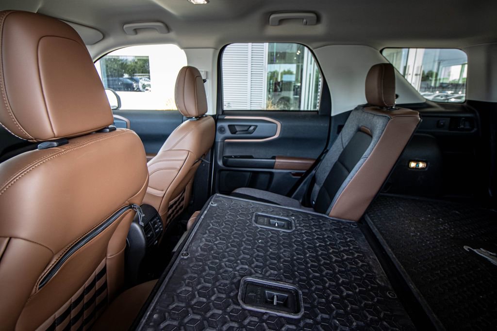 Used 2021 Ford Bronco Sport Outer Banks w/ Outer Banks Package (96D) AWD/4WD image 26