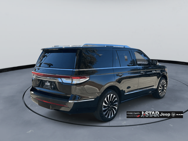 Used 2024 Lincoln Navigator Black Label AWD/4WD image 4