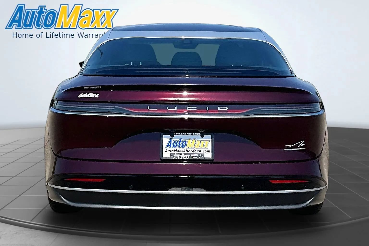 Used 2023 Lucid Air Touring AWD/4WD image 7