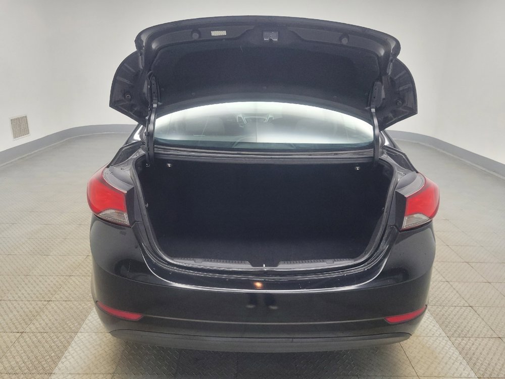 Used 2015 Hyundai Elantra SE w/ Option Group 03 FWD image 29