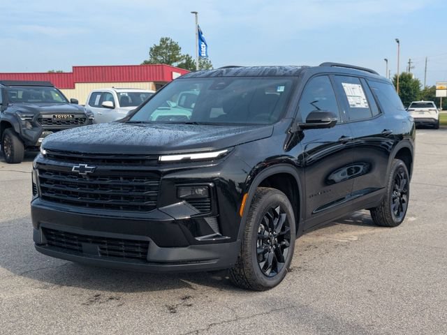 New 2026 Chevrolet Traverse LT w/ Midnight/Sport Edition FWD image 6