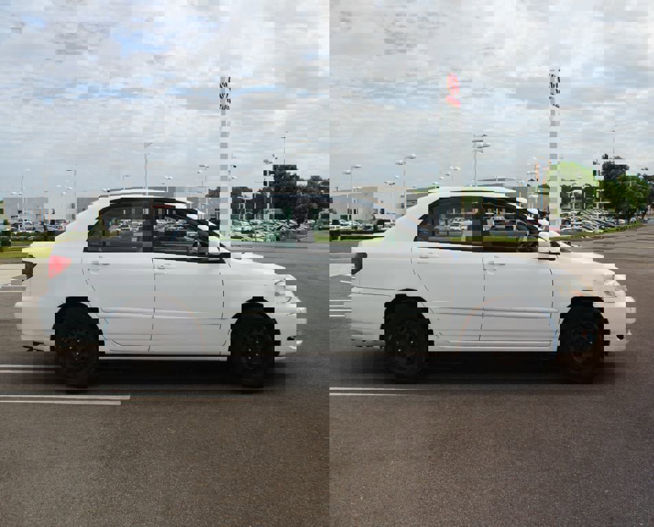 Used 2008 Toyota Corolla LE FWD image 13