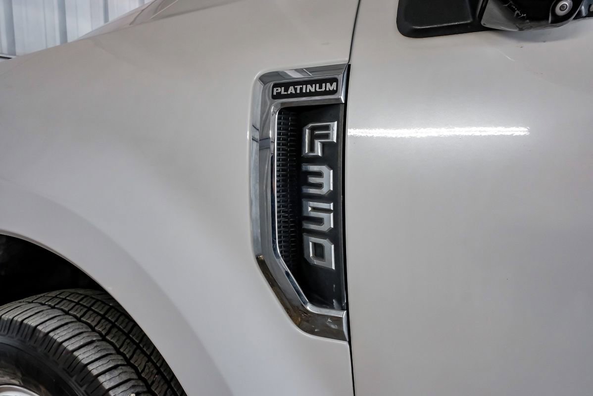 Used 2018 Ford F350 Platinum w/ Platinum Ultimate Package image 53