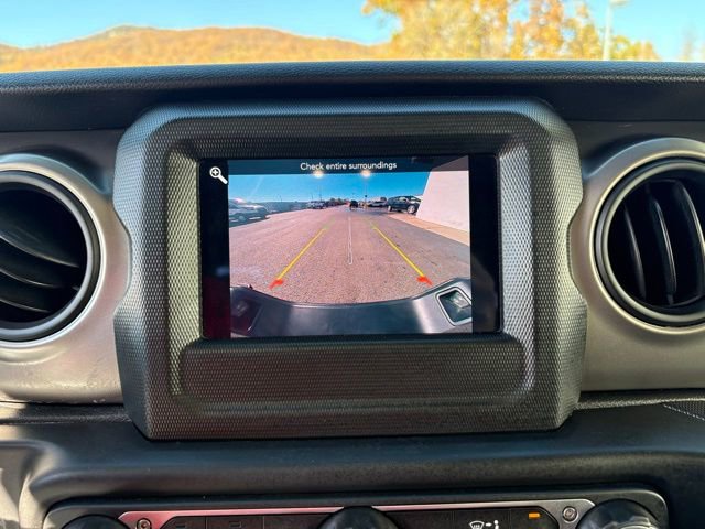 Used 2021 Jeep Gladiator Willys image 20