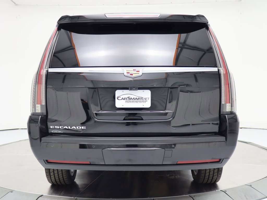 Used 2020 Cadillac Escalade ESV Premium Luxury image 4