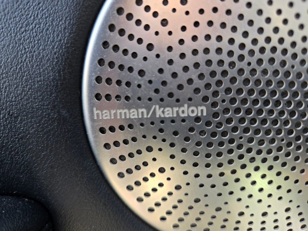 Used 2019 Kia Stinger Premium image 26