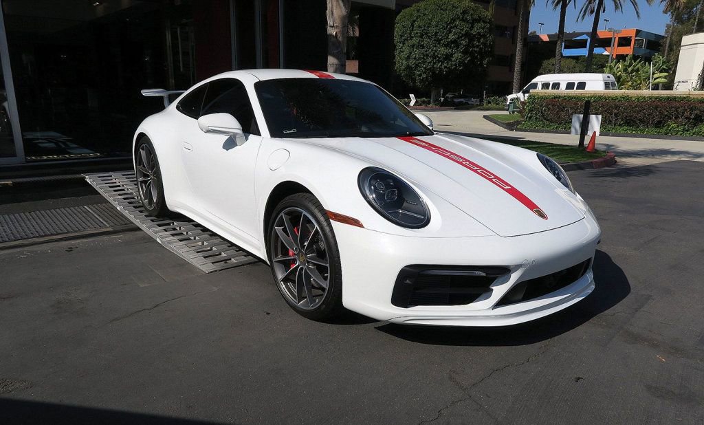 Used 2024 Porsche 911 Carrera S image 4