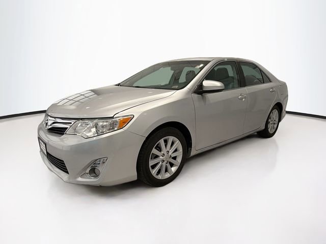 Used 2012 Toyota Camry XLE image 3