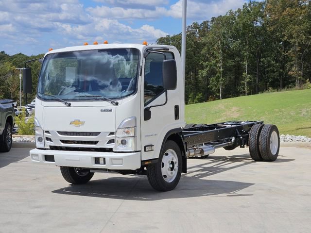 New 2025 Chevrolet Low Cab Forward 5500HG RWD image 3