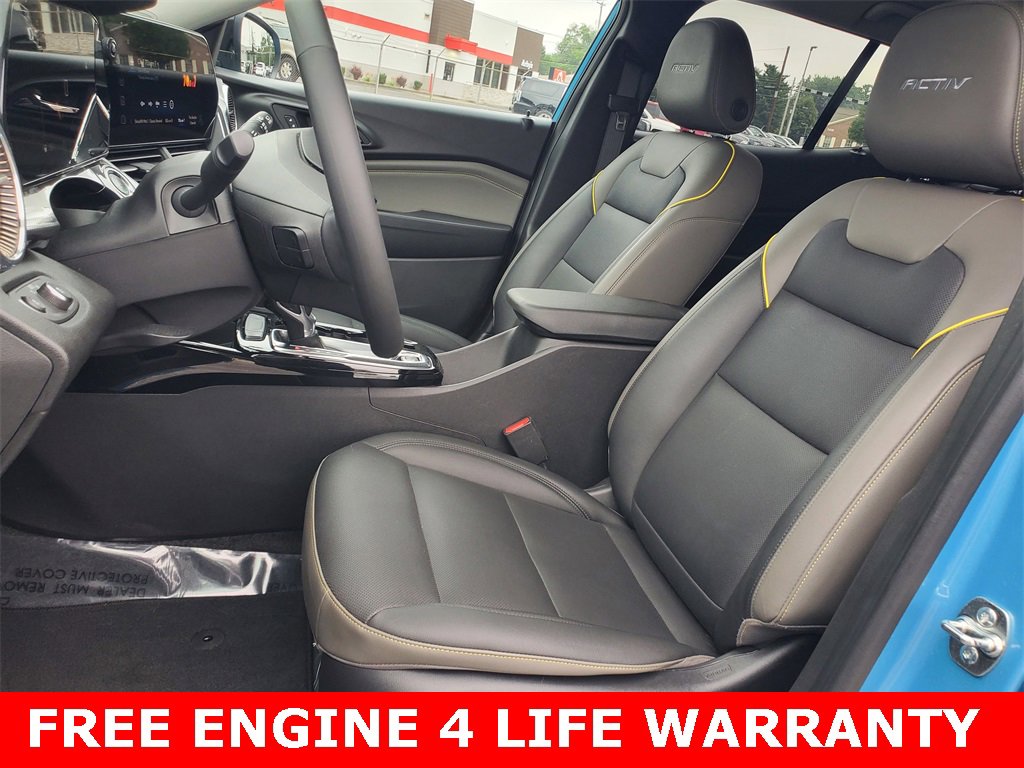 Used 2025 Chevrolet Trax ACTIV w/ Driver Confidence Package image 5