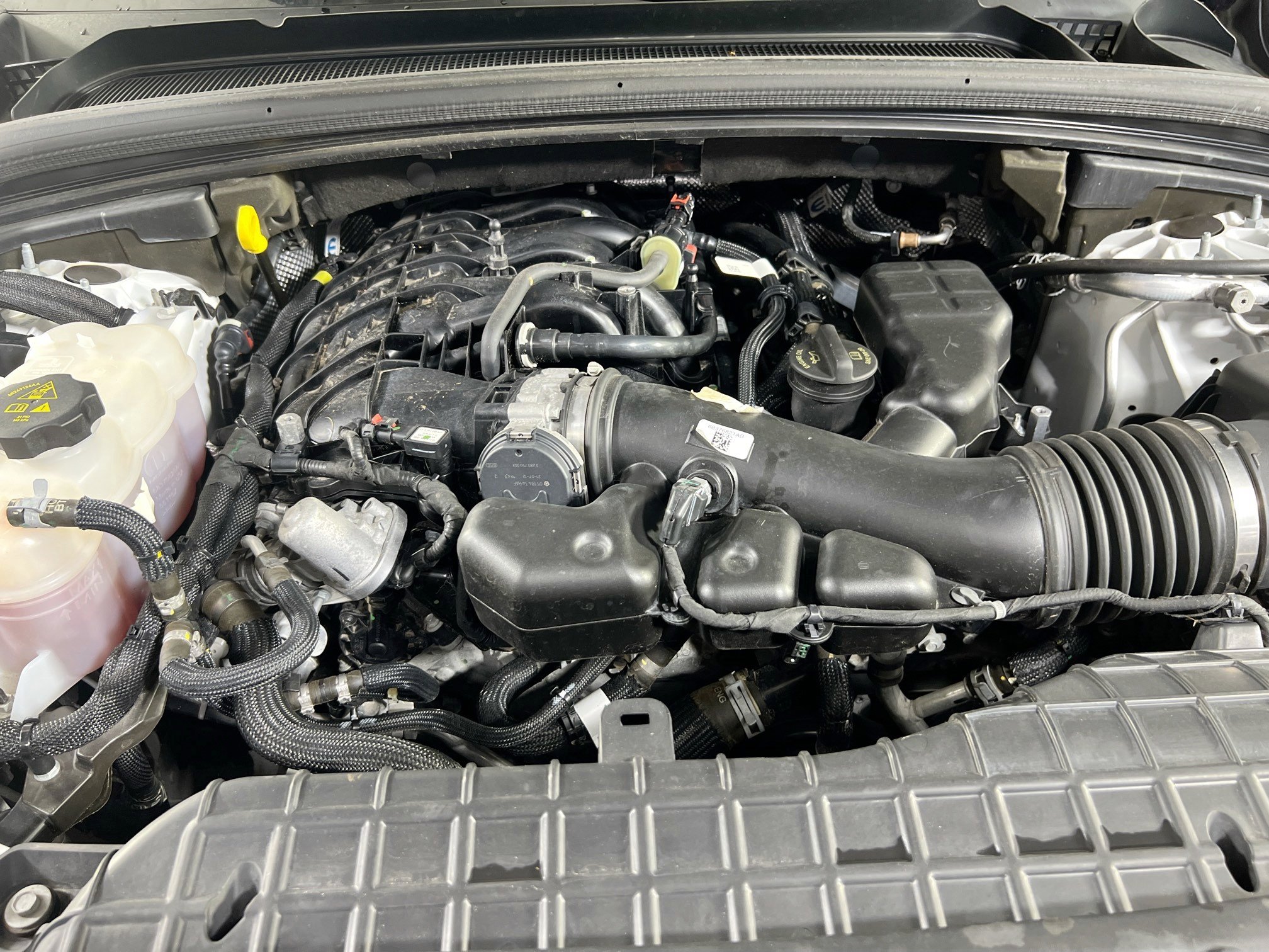 Used 2021 Jeep Grand Cherokee L Laredo w/ Luxury Tech Group I image 31