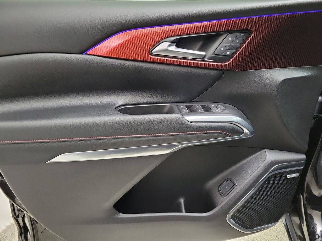 Certified 2024 Chevrolet Traverse RS image 20