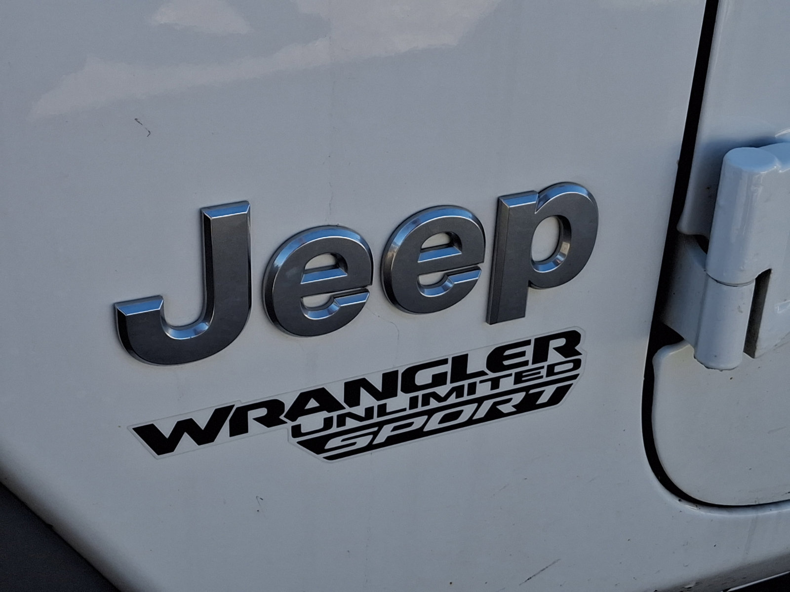 Used 2018 Jeep Wrangler Unlimited Sport S image 29