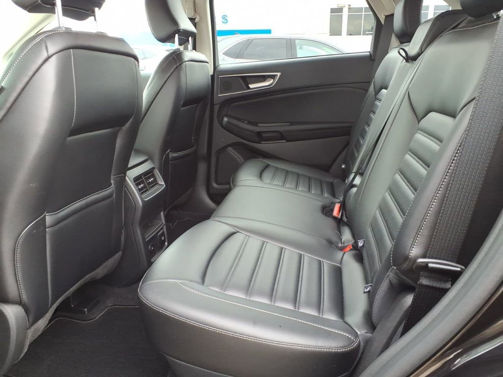 Used 2023 Ford Edge SEL w/ Convenience Package AWD/4WD image 11