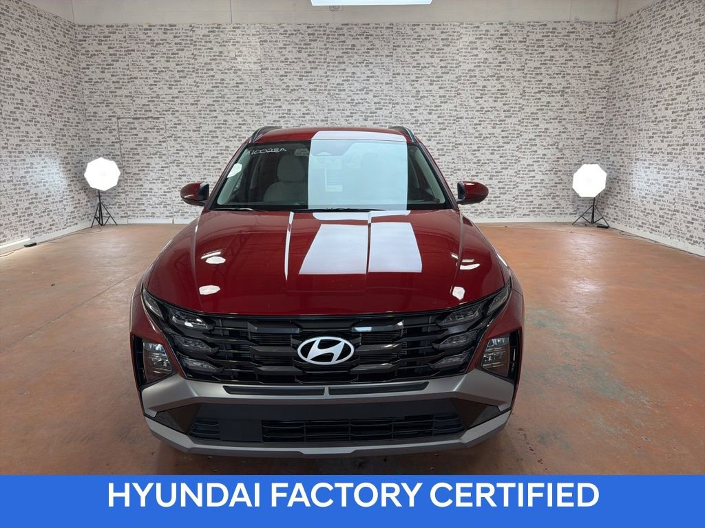Certified 2025 Hyundai Tucson SEL FWD image 2