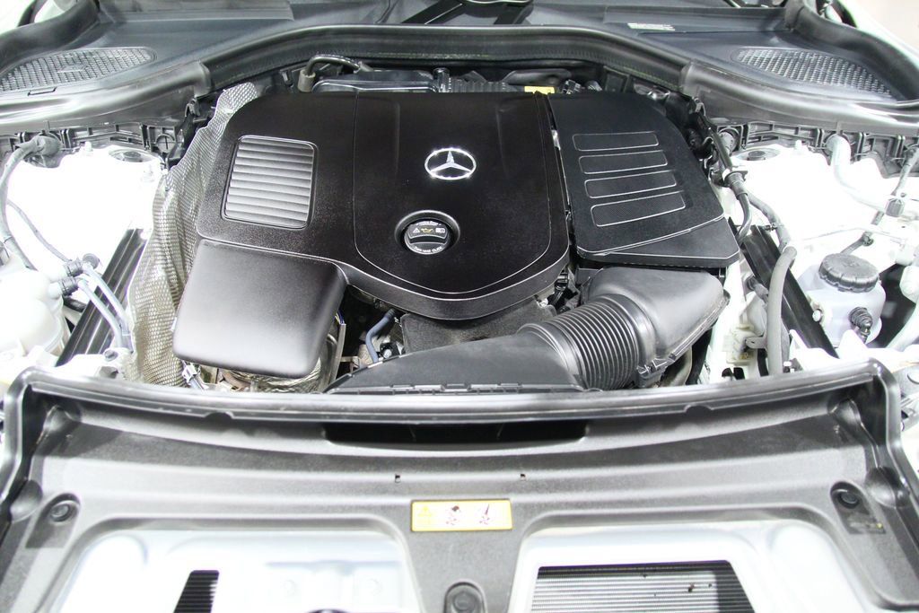 Certified 2023 Mercedes-Benz GLC 300 4MATIC image 32