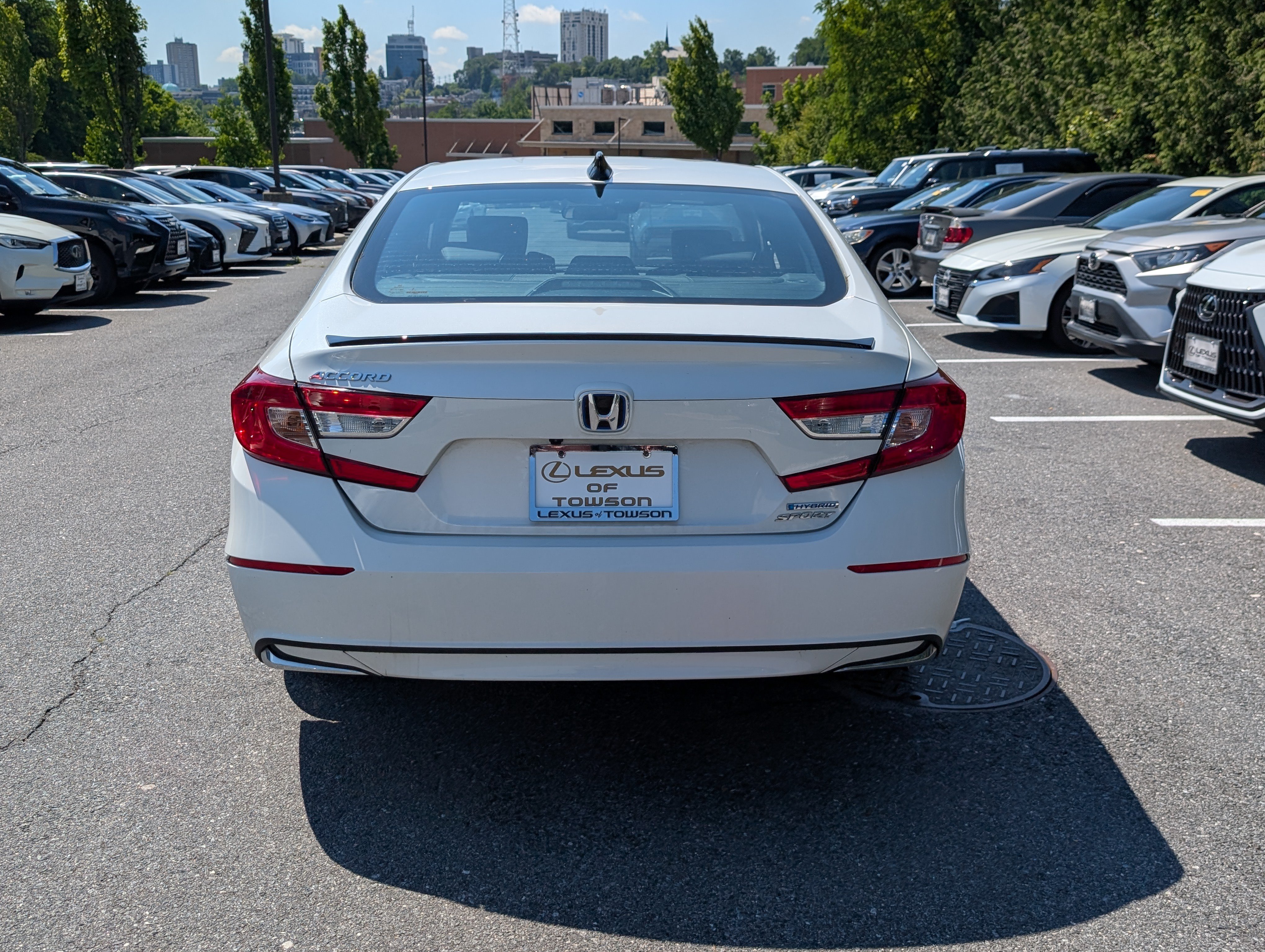 Used 2022 Honda Accord Sport image 4