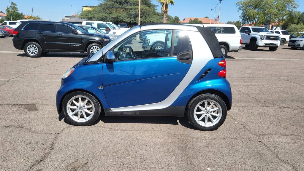 Used 2008 smart fortwo passion RWD image 5
