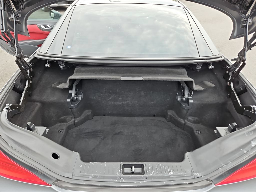 Used 2018 Mercedes-Benz SL 550 image 29