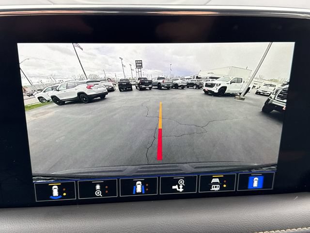 Certified 2022 GMC Yukon AT4 AWD/4WD image 14