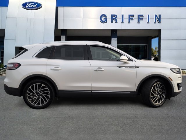 Used 2019 Lincoln Nautilus Reserve image 3