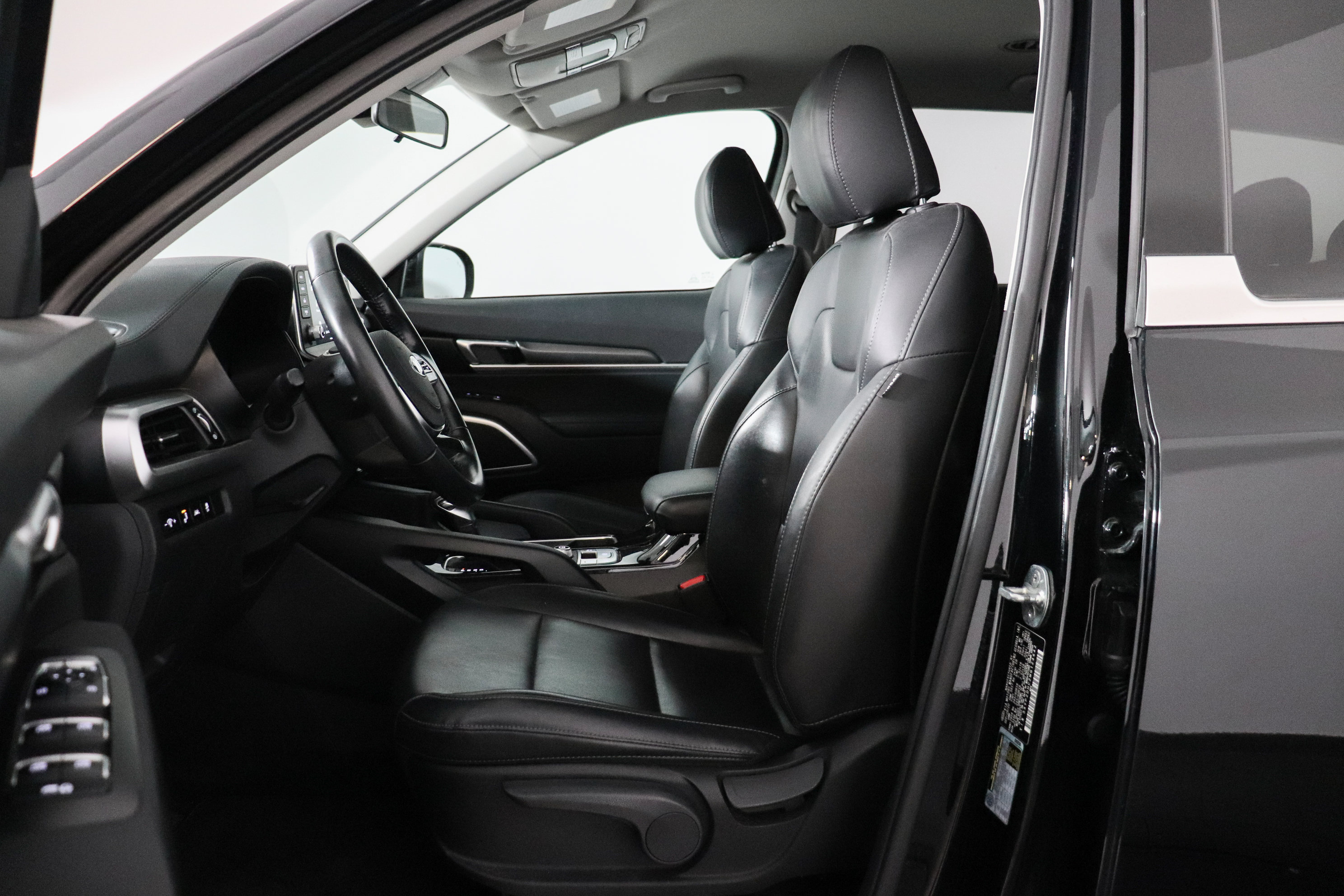 Used 2021 Kia Telluride LX AWD/4WD image 9