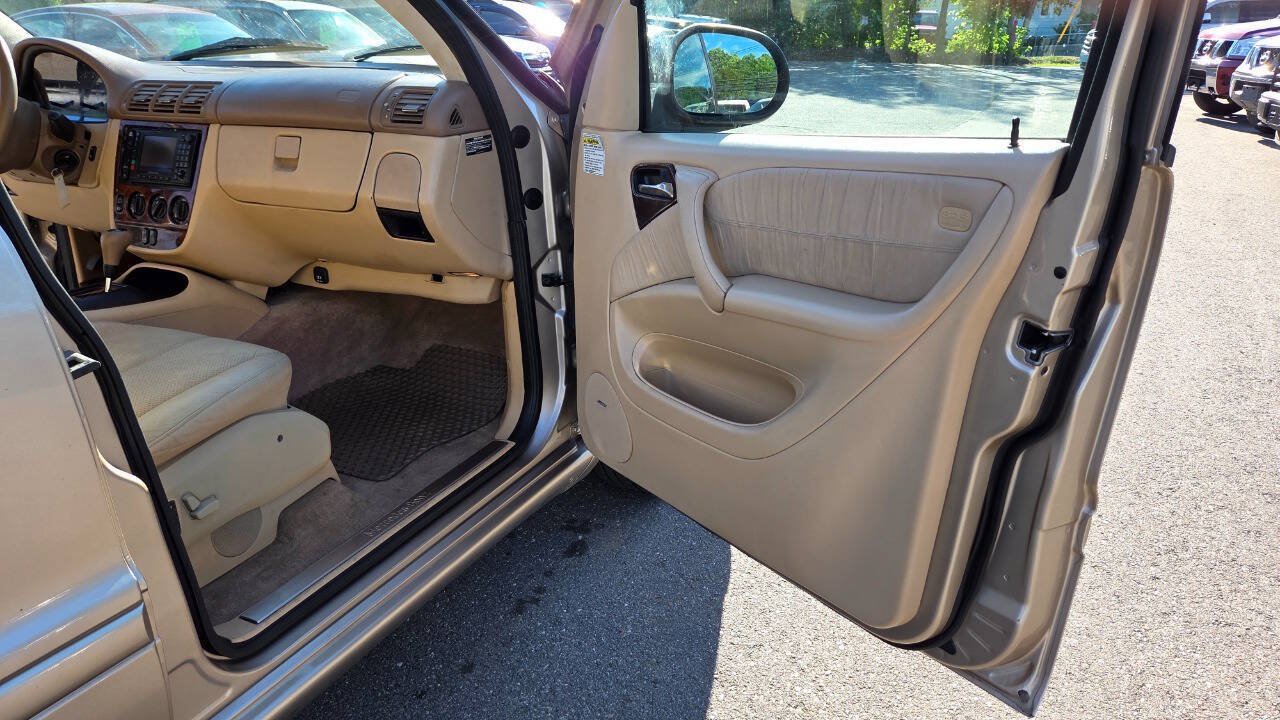 Used 2001 Mercedes-Benz ML 320 4MATIC image 43