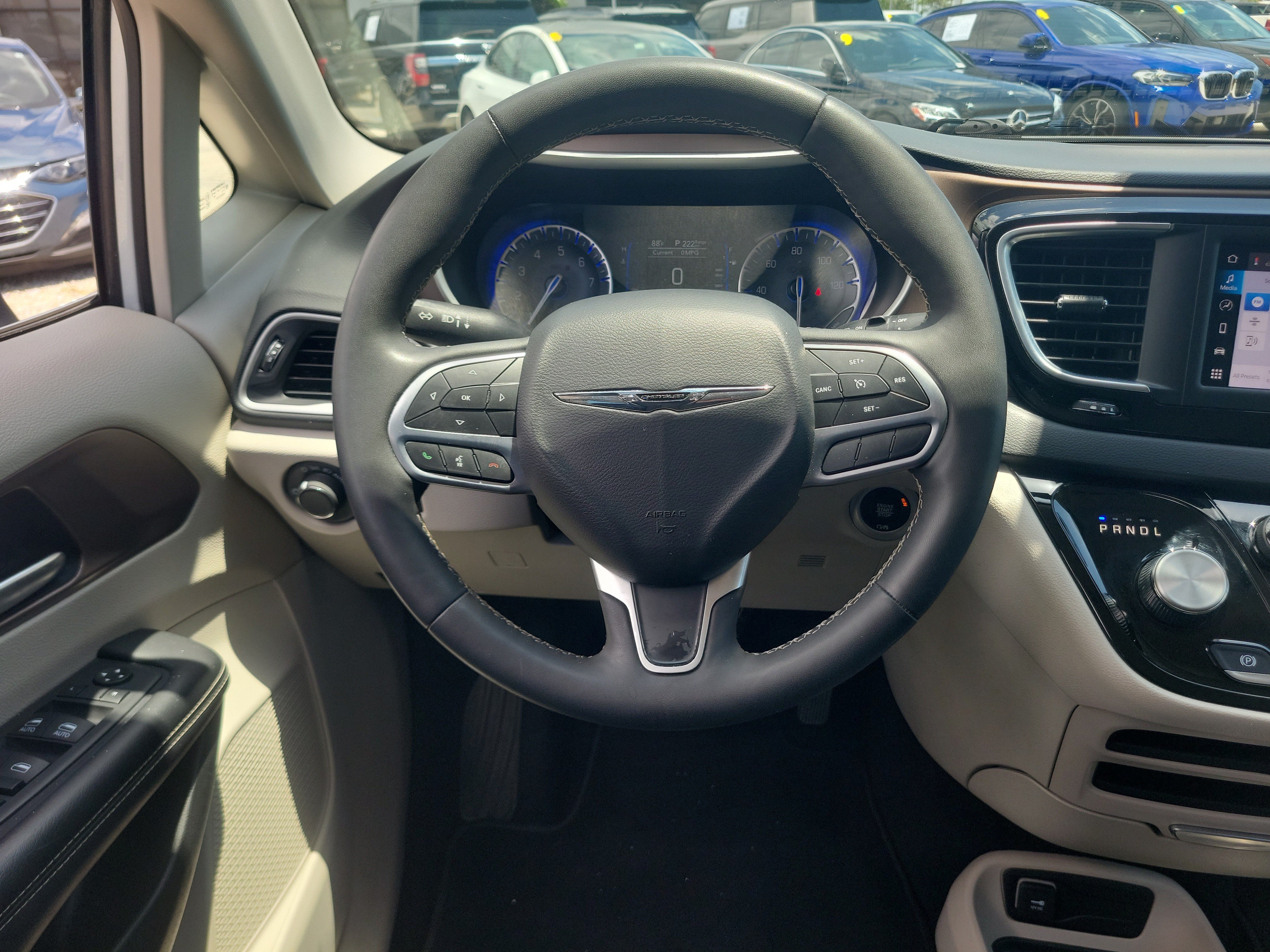 Used 2024 Chrysler Voyager LX FWD image 14