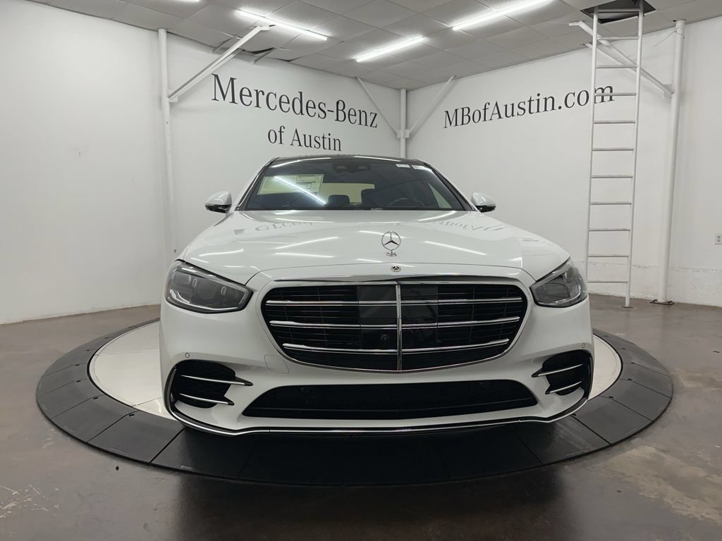 New 2026 Mercedes-Benz S 580 4MATIC Sedan image 2