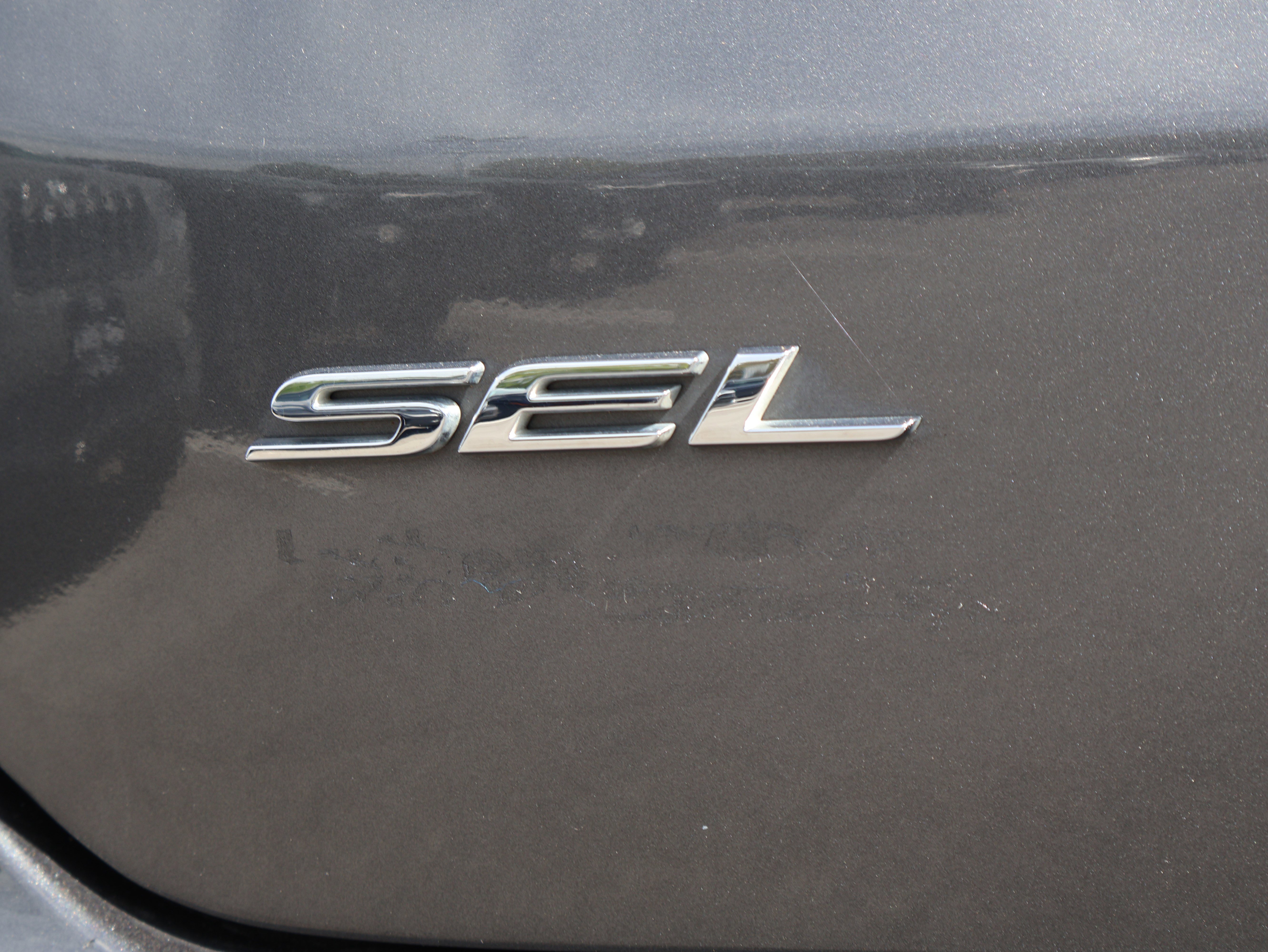 Used 2022 Ford Edge SEL image 19