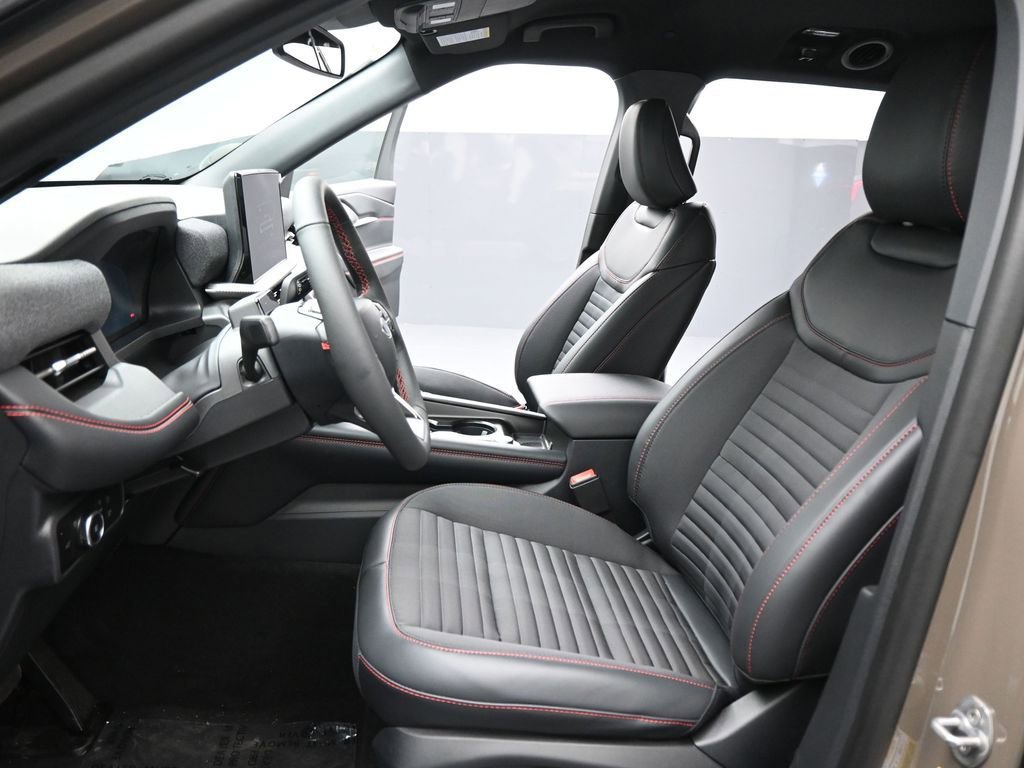 Used 2026 Ford Explorer ST-Line w/ ST-Line Street Pack RWD image 9