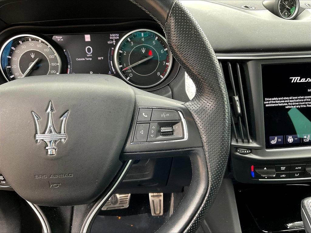 Used 2022 Maserati Levante Modena AWD/4WD image 12
