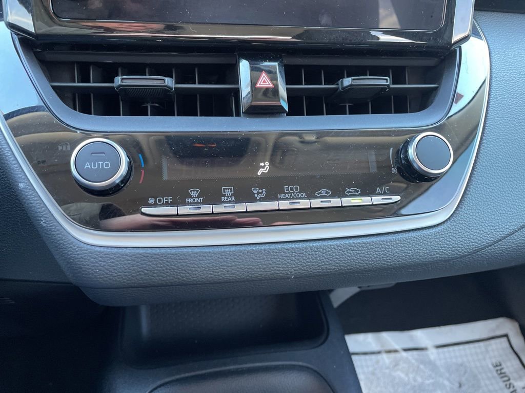 Used 2023 Toyota Corolla LE w/ Carpet Mat Package (TMS) image 20